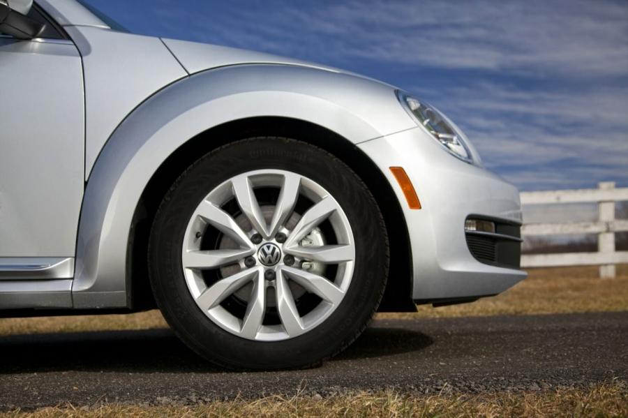  Volkswagen Beetle TDi 2012 года  (фото 13 из 29)